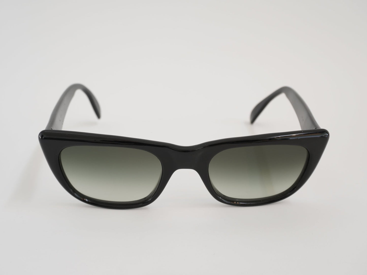 Viennaline | 1980s | Neu verglast - House Of Shades